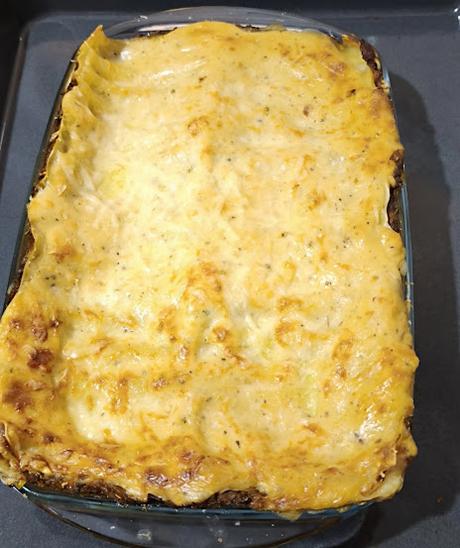 LASAÑA DE VERDURAS CON BECHAMEN DE POLVO DE SETAS LASAÑA DE VERDURAS CON BECHAMEN DE POLVO DE SETAS