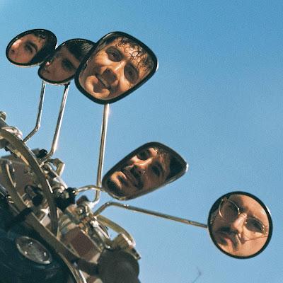 SOBREZERO: 'HASTA QUE EL MUNDO ESTALLE'