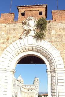 Diario de viaje: Florencia y Pisa IX. A la sombra de la torre.
