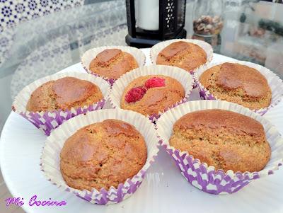 MAGDALENAS DE PLÁTANO Y HARINA DE ALMENDRAS