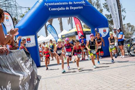 El Triatlón Ciudad de Arrecife consolida a la capital como destino deportivo y turístico El Triatlón Ciudad de Arrecife consolida a la capital como destino deportivo y turístico