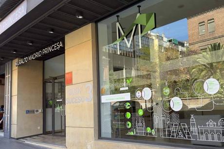 Muralto Madrid Princesa demuestra que el reciclaje textil puede ser un acto cotidiano de sostenibilidad