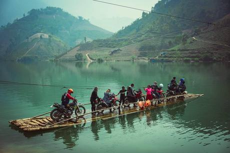 Vietnam en moto, una aventura off road entre pagodas, arrozales y paisajes de postal