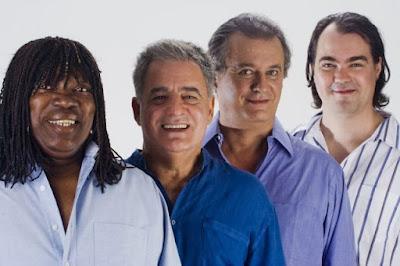 Milton Nascimento & Jobim Trio - Novas Bossas (2008) Milton Nascimento & Jobim Trio - Novas Bossas (2008)