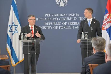 Muere tiroteado un palestino tras un atropello y ataque con arma blanca que deja dos heridos en Cisjordania