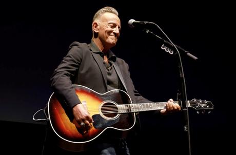 Bruce Springsteen y Jon Landau se presentaronen el estreno de Springsteen: Música de Ninguna Parte