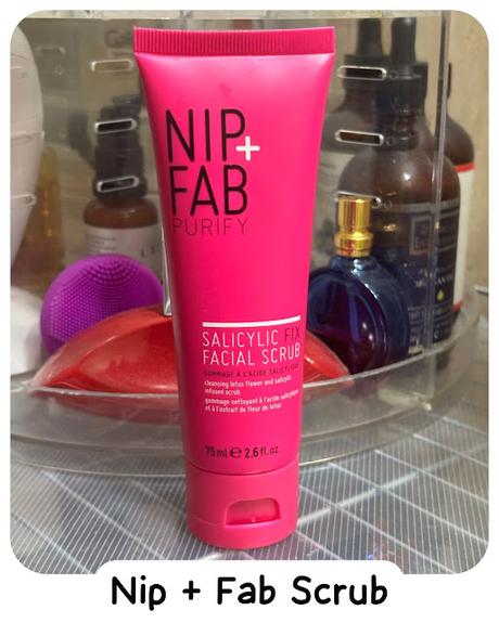 NIP + FAB Salicylic Fix Facial Scrub