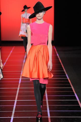 giorgio_armani___pasarela_289154033_320x480 6 tendencias para anotar de #MFW (II parte)