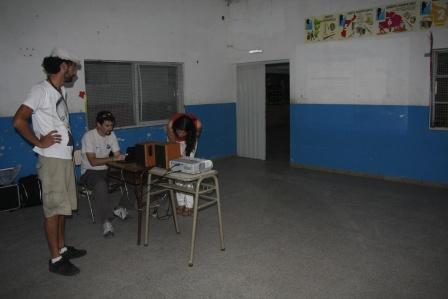 San Luis, día 1: escuela, prensa y compus