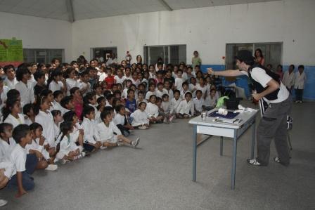 San Luis, día 1: escuela, prensa y compus