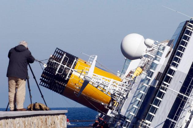Crucero con más de 1.000 personas a bordo...