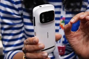 Telefónica dejará de subvencionar móviles