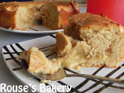 Bizcocho de manzana con relleno