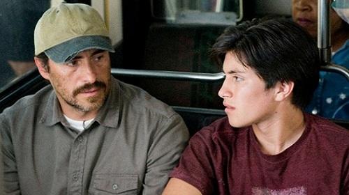 Una Vida Mejor Autobús Una vida mejor, el sufrimiento del inmigrante según los gringos