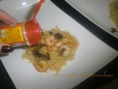 Langostinos orientales con perretxicos