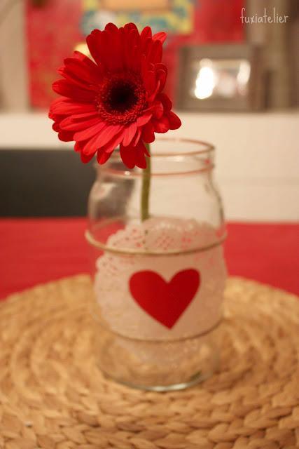 DIY: Centros de mesa con tarros de vidrio