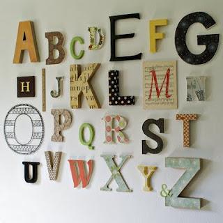 Mar idea: pared con letras
