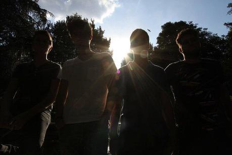 Escucha otro nuevo tema de The Casters