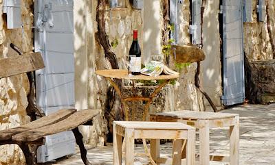 PICNIC  EN LOS JARDINES RUSTICOS