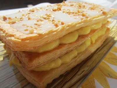 Milhojas de almendra