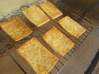 Milhojas de almendra