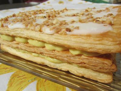 Milhojas de almendra