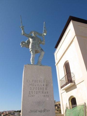 Monumento a D. Pedro Estopiñán
