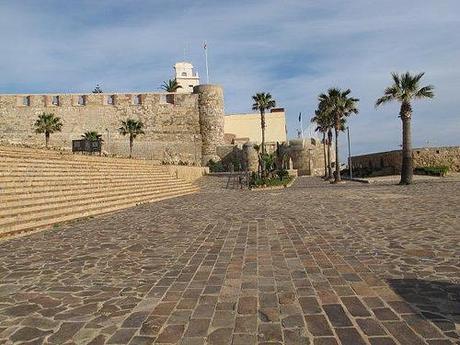 Melilla, paseo historia