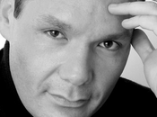 Daniel Espinosa negociaciones para dirigir Outsider