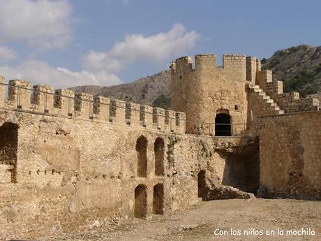 El Castillo de la Atalaya de Villena (Alicante)