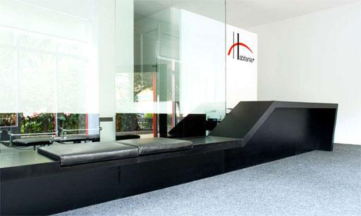 A-cero también diseña el espacio de trabajo ….