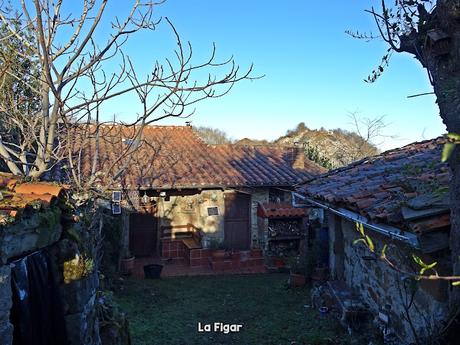 Les Cueves-La Carbazosa-Les Llombes-Picu la Carba-Pumarín