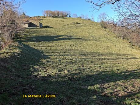Les Cueves-La Carbazosa-Les Llombes-Picu la Carba-Pumarín