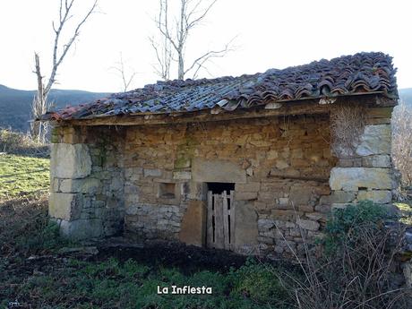 Les Cueves-La Carbazosa-Les Llombes-Picu la Carba-Pumarín
