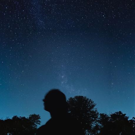 Pop y folk para un viaje reflexivo de crecimiento y autoaceptación: Gracia estrena segundo single «Tres Pasos»