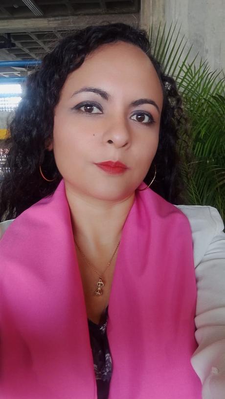 Tejer con la palabra | Como un liquen de raíz silente