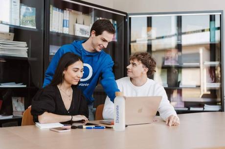 Opositar 2025, oposiciones con ESO que abren el acceso al empleo público sin titulación universitaria