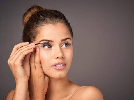 DS Laboratories revoluciona el cuidado de las pestañas con un sérum clínico de alta eficacia