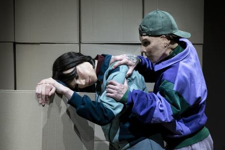 GAM: Obra explora la neurodiversidad como potencia creativa