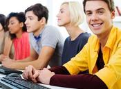 Universidad Juan Carlos HollyMontt impulsan aprendizaje práctico finanzas