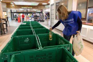 La AESAN alerta por la presencia de fragmentos metálicos en confit de hígado de ave al oporto procedente de Francia