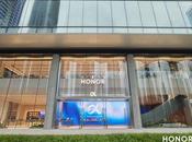HONOR inaugurar primera ALPHA Store Shenzhen