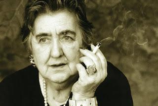 DEL POEMA DE CADA DÍA. HOY, ME ANIQUILA, DE ALDA MERINI DEL POEMA DE CADA DÍA. HOY, ME ANIQUILA, DE ALDA MERINI