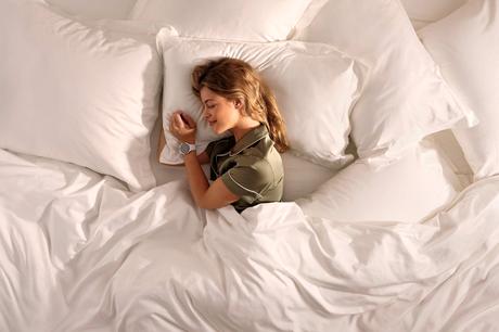 Desconectado, pero monitoreando tu salud: consejos para lograr un sueño profundo