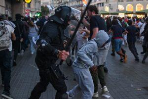 El Gobierno muestra su disposición a Israel de repatriar en avión a los españoles de la flotilla