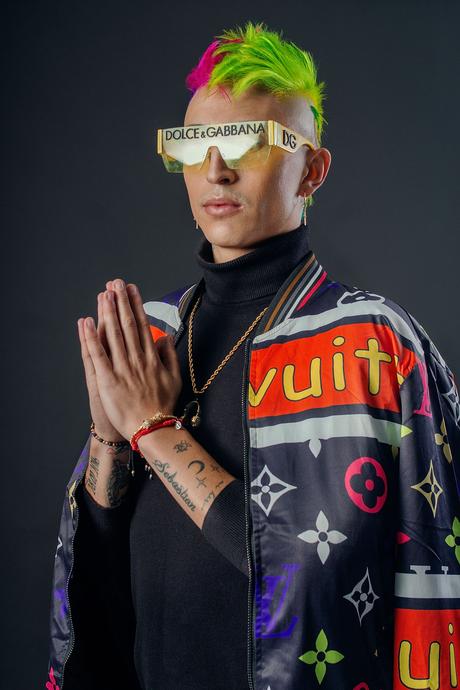 DJ Zetian fusiona ritmos y éxitos en su camino como ícono de la guaracha xr:d:DAFJglK3OLg:14,j:43973920996,t:22122023