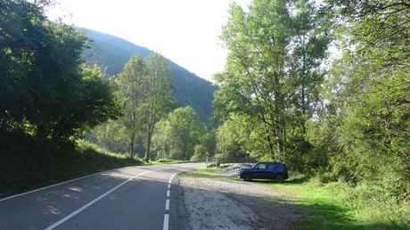 Ruta a la Cova de Santa Maria de Fustanyà y a les Coves de Rialb en la Vall de Ribes | Ripollès Ruta a la Cova de Santa Maria de Fustanyà y a les Coves de Rialb en la Vall de Ribes | Ripollès