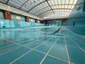 La piscina cubierta de Tarancón inicia este martes una nueva temporada otoño-invierno