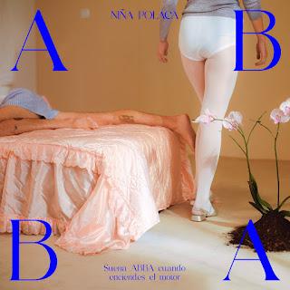 NIÑA POLACA: 'SUENA ABBA CUANDO ENCIENDES EL MOTOR' NIÑA POLACA: 'SUENA ABBA CUANDO ENCIENDES EL MOTOR'