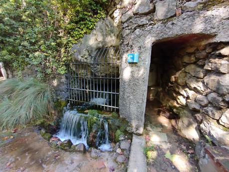 Ruta circular por las fuentes de la Riera de Metge y el Roc de l’Alou cerca de Berga | El Berguedà